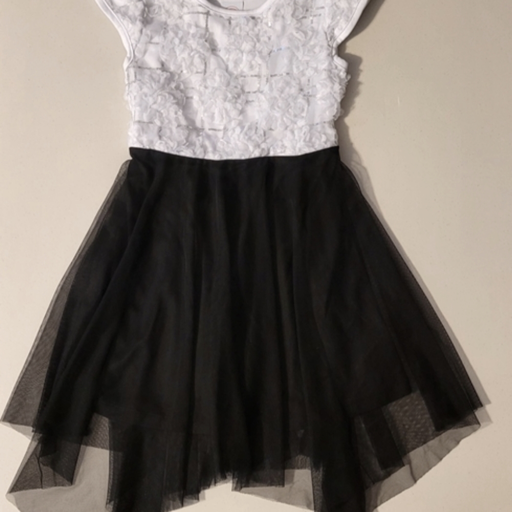 Wonder Nation Girls Black And White Holiday Dress
